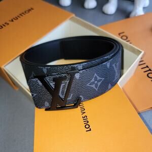 Louis Vuitton LV Initiales 40mm Matte Black Men's Belt Authentic in Box …